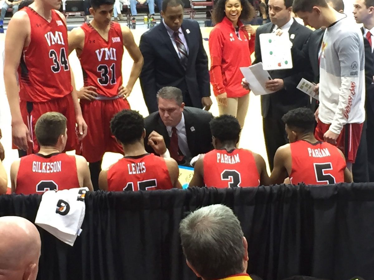 VMI basketball team on sideline