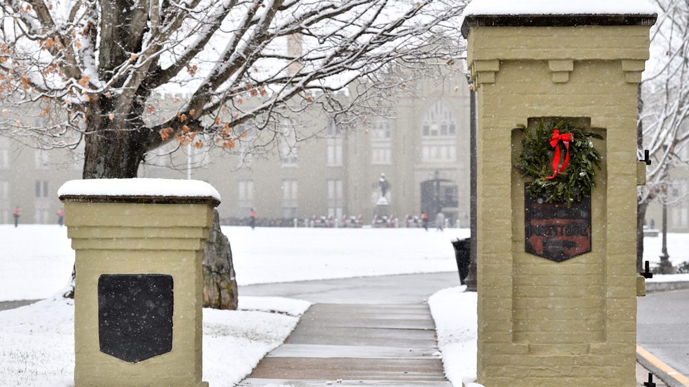 columns on post with holiday wreath