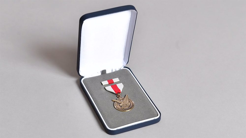 medal in box