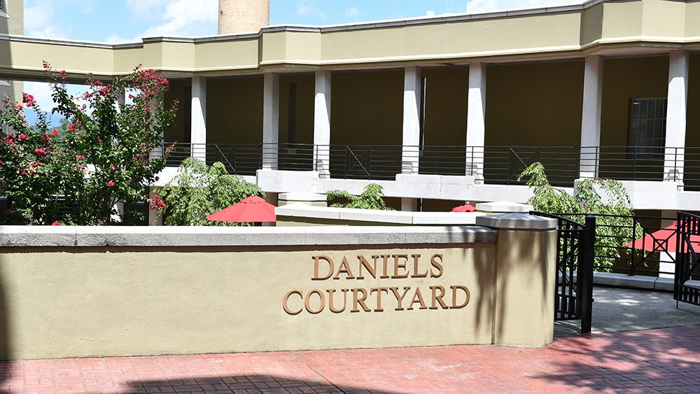 Daniels Courtyard