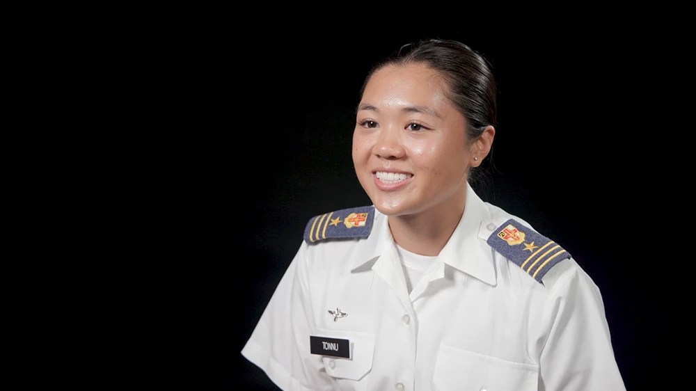 Valerie Tonnu '26 smiling