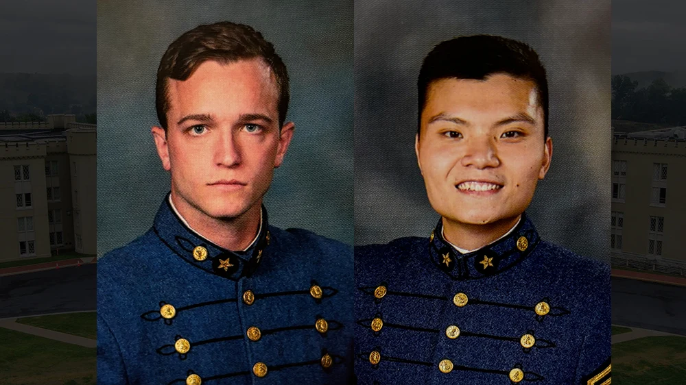 Thaddeus Wegrzyn ’22 (left) and Allen Xu ’21